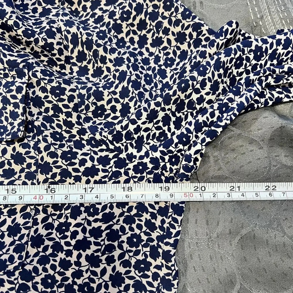 Lark & Ro Floral‎ Print Blue Pink Long Sleeve Blouse Size 4 Career Casual Shirt - Picture 10 of 11